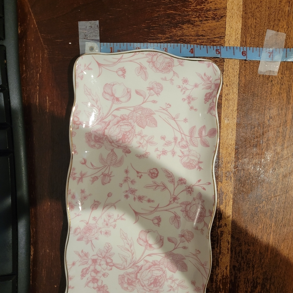 Charming Pink Floral Decorative Tray